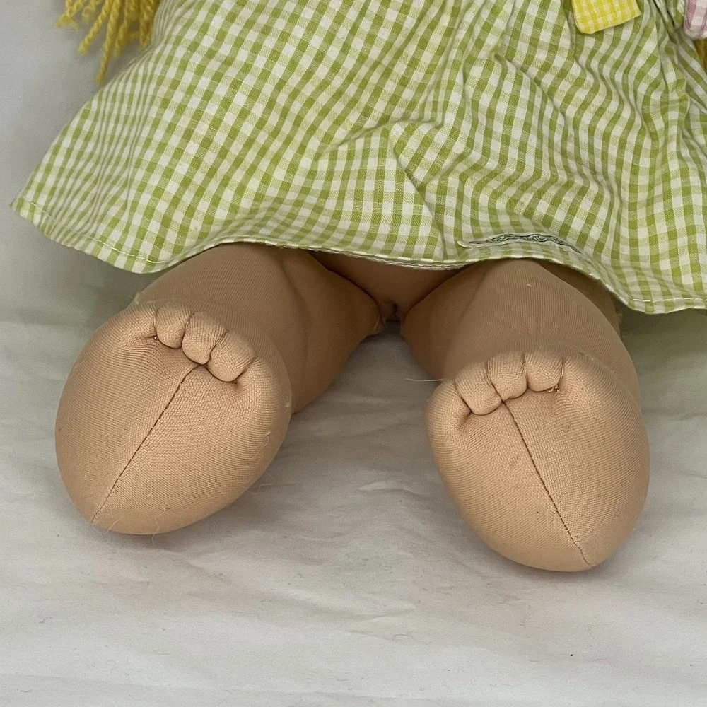 Cabbage‎ Patch Kids Doll 2004 Xavier Roberts Signed Blonde Yarn Hair Green Dress